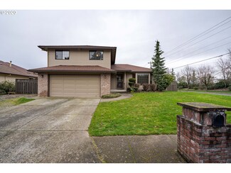 16873 NE San Rafael Dr, Portland, OR 97230