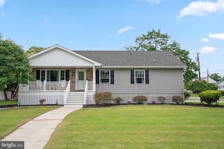 45 Chestnut St, Pennsville, NJ 08070