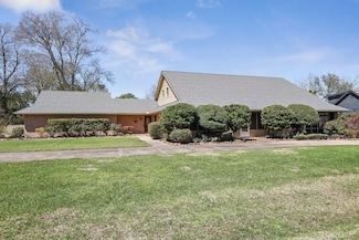 2512 Gary Ave, Nederland, TX 77627