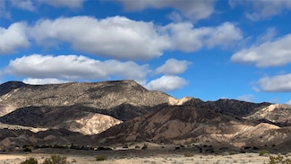 5 La Canada Way, Medanales, NM 87548