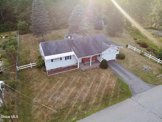 143 Mary St, Tribes Hill, NY 12177