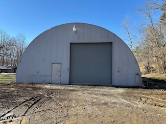 140 Buckshot Ln, Mountain City, TN 37683