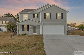 2134 Carriage Dr, Kinston, NC 28504