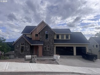 3734 Landis St, West Linn, OR 97068