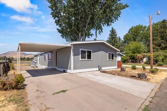 6813 Waggoner Ct, Klamath Falls, OR 97603