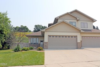 3605 Chevelle Cir, Bismarck, ND 58503