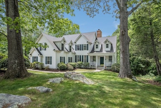 12 Stanton Ct, Madison, CT 06443