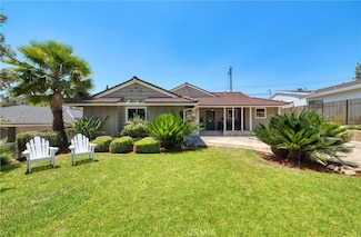 111 Holdman Ave, Sierra Madre, CA 91024