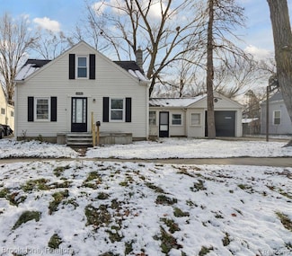 18646 Gaylord, Redford, MI 48240
