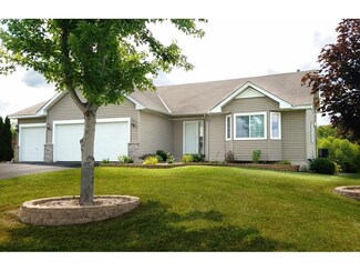 1211 Briarwood Blvd, Roberts, WI 54023
