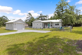211 W Renoir Rd, Defuniak Springs, FL 32433