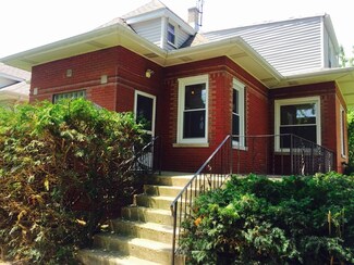 3252 N Kildare Ave, Chicago, IL 60641