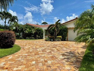 4070 NE 26th Ave, Fort Lauderdale, FL 33308