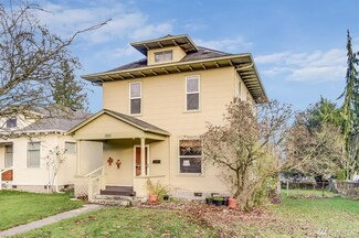 2115 Rockefeller Ave, Everett, WA 98201