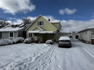 870 Beach Rd, Buffalo, NY 14225