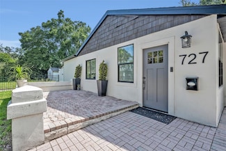 727 Seminole Ave, Orlando, FL 32804