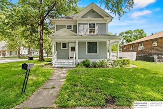 646 W 8th St, Fremont, NE 68025