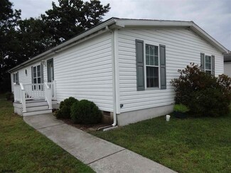 44 Dogwood Ln, Mays Landing, NJ 08330