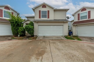 2008 Waleska Plaza, Dallas, TX 75211
