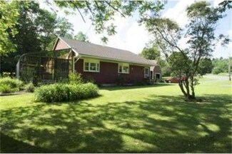 368 Williamsburg Rd, Ashfield, MA 01330