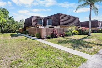 5642 SE Riverboat Dr Unit A5-120, Stuart, FL 34997