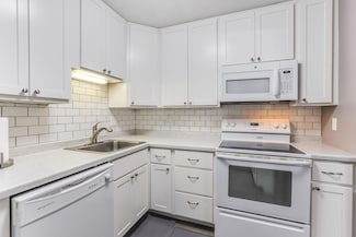 1855 Silver Bell Rd Unit 120, Eagan, MN 55122