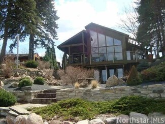 525 525 Lake Ave, Birchwood Village, MN 55110