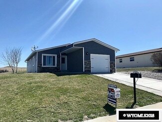 1143 Cactus Ct, Douglas, WY 82633