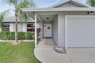4265 SE Tamarind St, Stuart, FL 34997