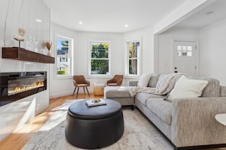 17 Mount Vernon St Unit 17A, Arlington, MA 02476