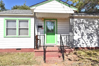 5779 W 2nd St, Tulsa, OK 74127