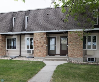 236 13th Ave E, West Fargo, ND 58078