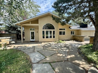 133 Treasure Ln, Hailey, ID 83333