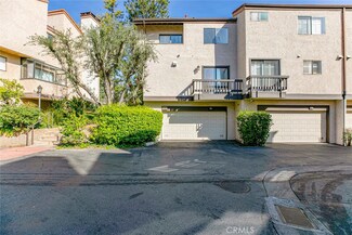 21801 Burbank Blvd Unit 78, Woodland Hills, CA 91367