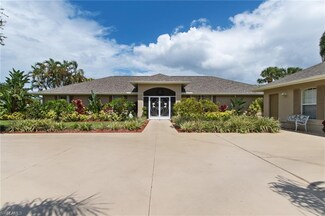 10800 Winterview Dr, Naples, FL 34109