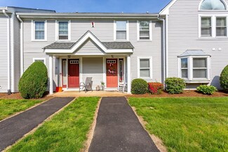 75 Warren St W Unit 33, Raynham, MA 02767