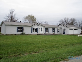 9463 W Kyle St, Mark Center, OH 43536