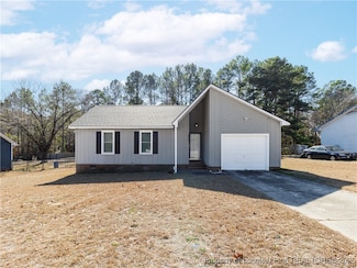 9561 Mountain Home Dr, Fayetteville, NC 28314
