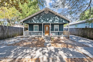 915 Queen St, Wilmington, NC 28401