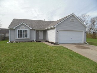 417 Hollyhock Ct, Trenton, OH 45067