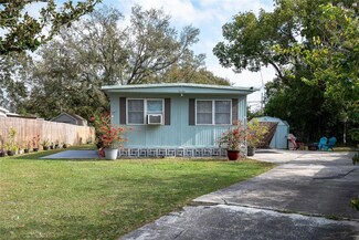 5680 Darnell Place, Orlando, FL 32812
