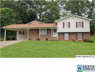 91 Ridgewood Dr, Eastaboga, AL 36260