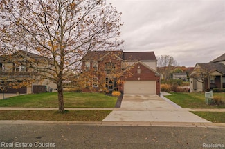 393 Deer Path Trail, Waterford, MI 48327