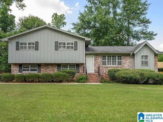 3437 Loch Ridge Dr, Birmingham, AL 35216