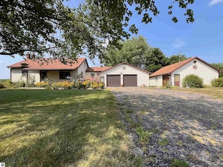 3700 Red School Rd, Kingsley, MI 49649