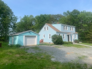 205 Gardner Rd, Hubbardston, MA 01452