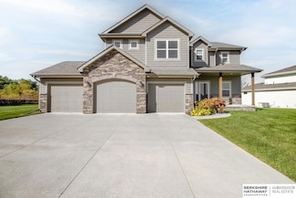 10204 S 103rd St, Papillion, NE 68046
