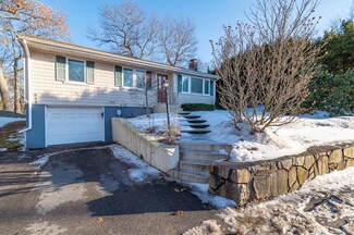 844 Middle St, Weymouth, MA 02188