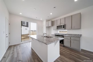 22103 E 38th Place, Aurora, CO 80019