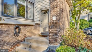 200 S Roberts Rd Unit E5, Bryn Mawr, PA 19010